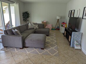 14624 Yellow Butterfly Rd in Windermere, FL - Foto de edificio - Building Photo