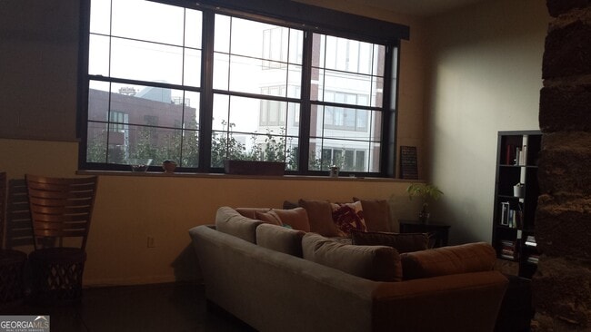property at 376 Nelson St SW