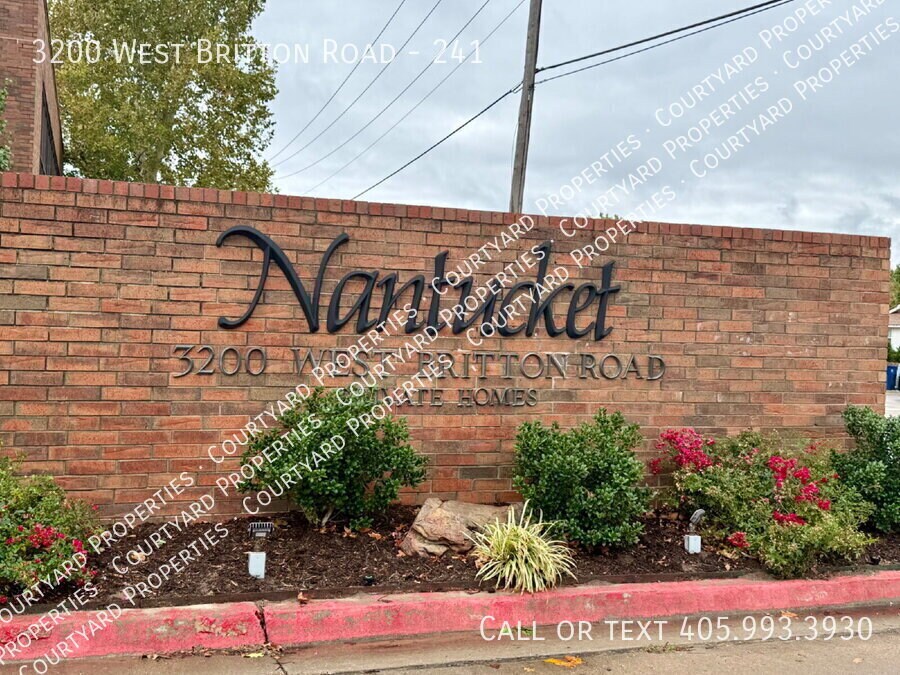 3200 W Britton Rd in The Village, OK - Building Photo