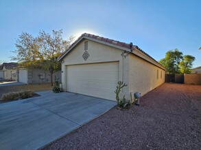 12605 W Shaw Butte Dr in El Mirage, AZ - Building Photo - Building Photo