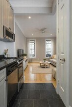 53 Leroy St in New York, NY - Building Photo - Building Photo