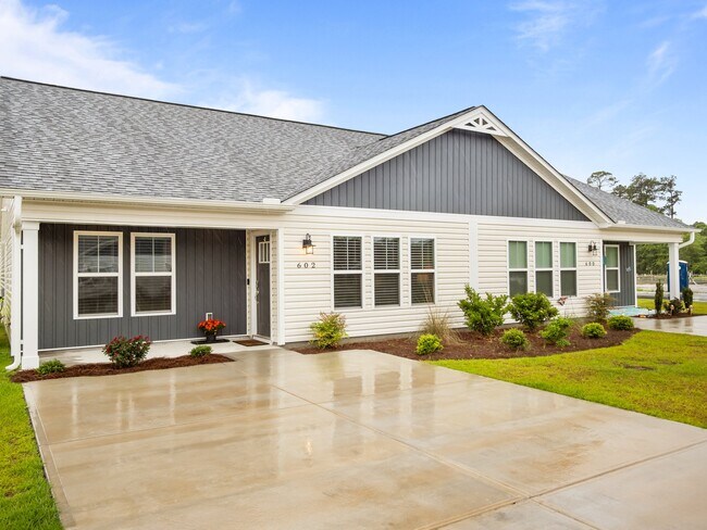 property at 602 Villa Cove