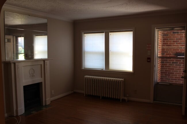 226 Millwood Rd in Toronto, ON - Building Photo - Building Photo