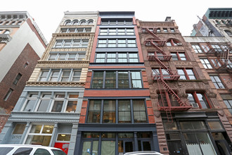 45 Great Jones St in New York, NY - Foto de edificio - Building Photo