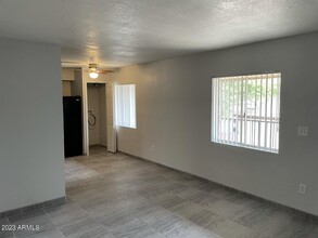 1222 E Mountain View Rd in Phoenix, AZ - Building Photo - Building Photo