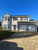 2444 Rollingview Ct in Virginia Beach, VA - Building Photo