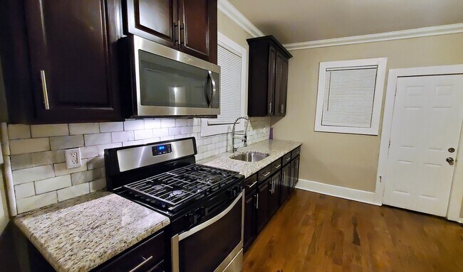 72 Summer Ave in Newark, NJ - Building Photo - Building Photo