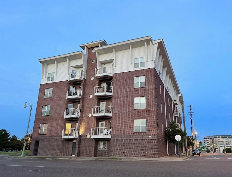 426 N Front St in Memphis, TN - Building Photo