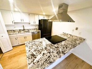 1465 S Troy St in Aurora, CO - Building Photo - Building Photo