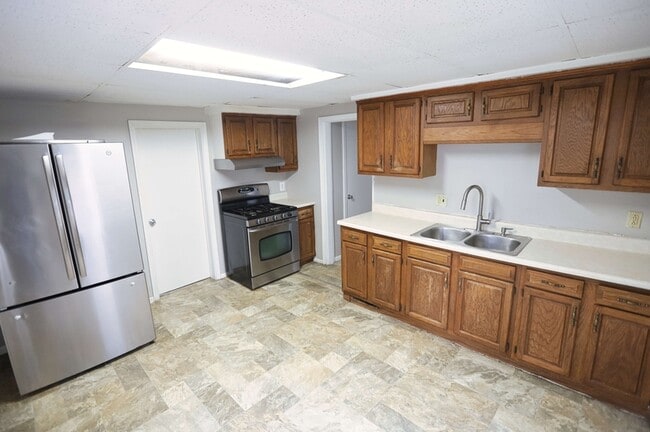 854 Crosby St NW in Grand Rapids, MI - Building Photo - Building Photo