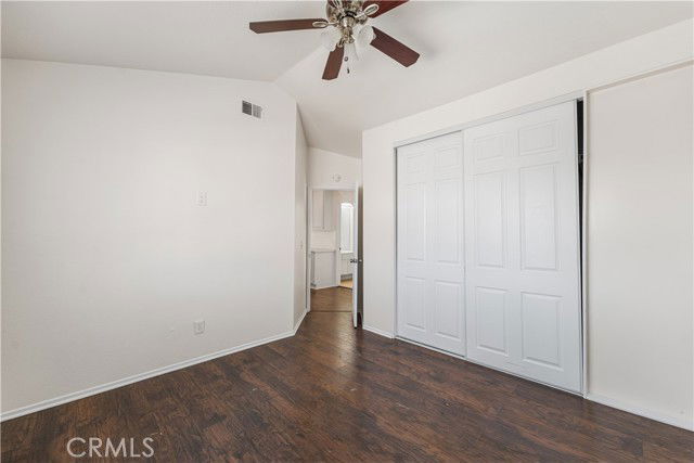 2145 W Ave P8 in Palmdale, CA - Building Photo - Building Photo