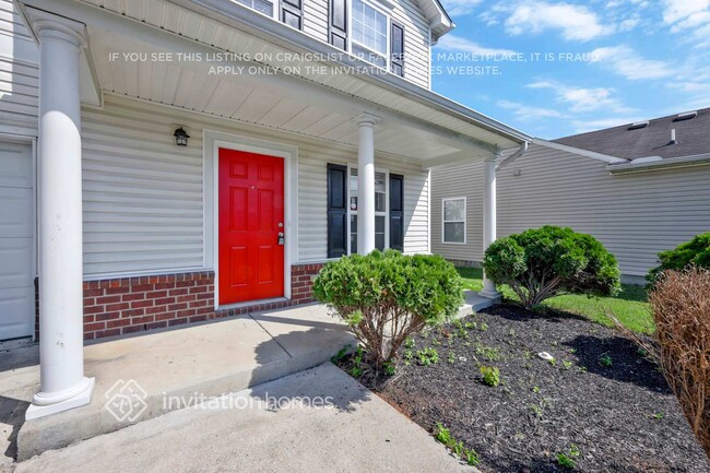 2888 Creekbend Dr in Nashville, TN - Building Photo - Building Photo