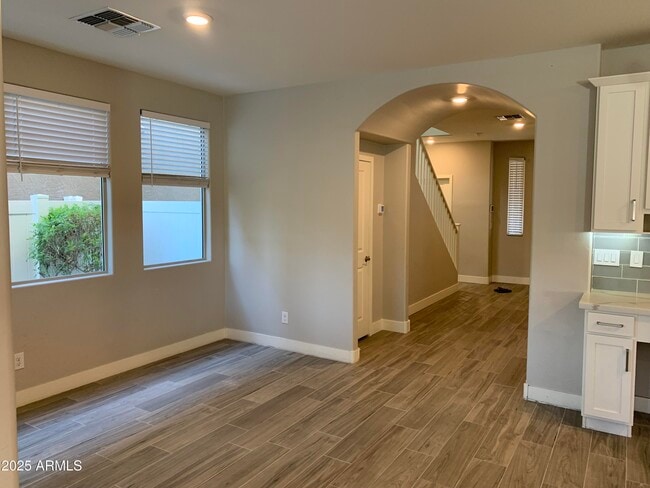 9012 W Jefferson St in Tolleson, AZ - Building Photo - Building Photo