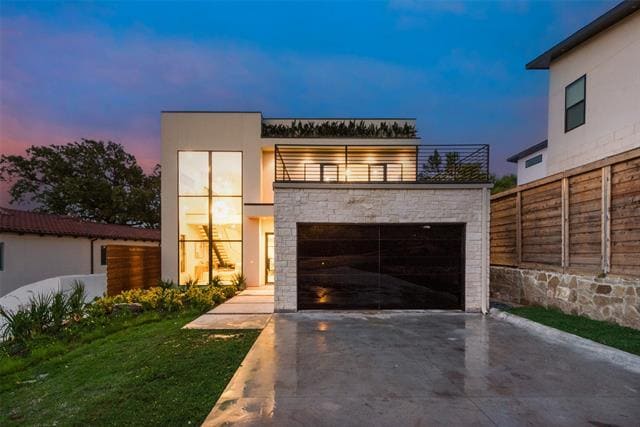 property at 1622 Sylvan Ave