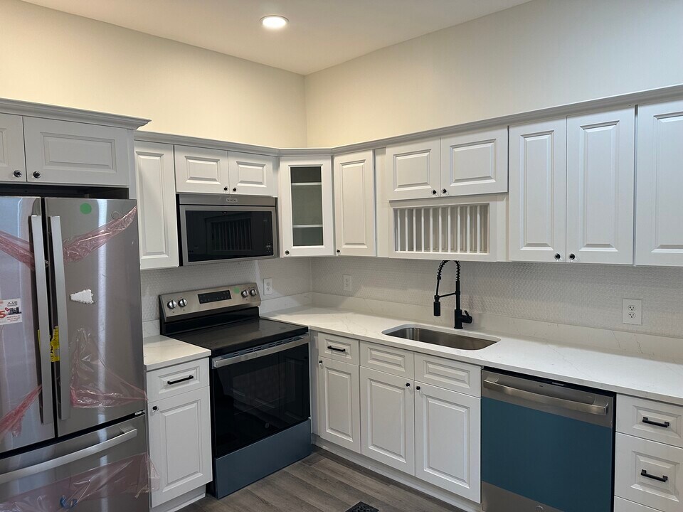 81 Warren St, Unit 2 in Columbus, OH - Building Photo