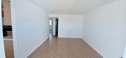 2601 E Monte Cristo Ave in Phoenix, AZ - Foto de edificio - Building Photo