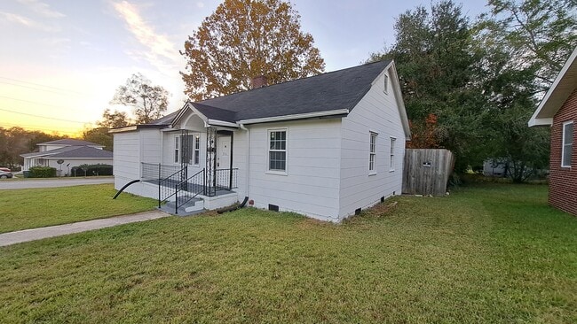 901 State Rd S-38-225 in Orangeburg, SC - Building Photo - Building Photo