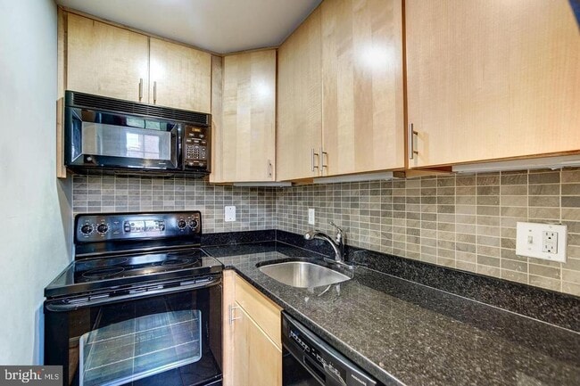 1909 Key Blvd in Arlington, VA - Building Photo - Building Photo