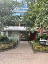 1024 N Utah St in Arlington, VA - Building Photo