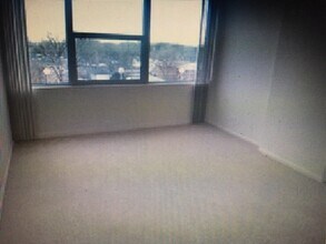 7234 W North Ave-Unit -607 in Elmwood Park, IL - Building Photo - Building Photo