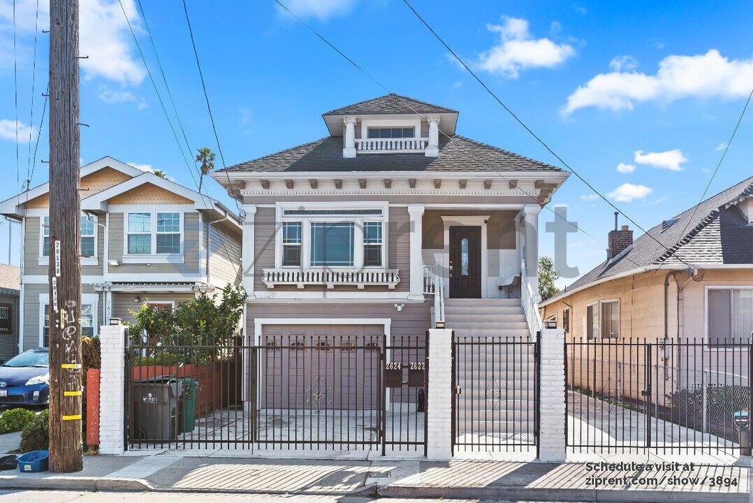 2622 Adeline St in Oakland, CA - Building Photo