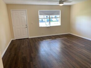 2822 Duke Ln in Delray Beach, FL - Building Photo - Building Photo
