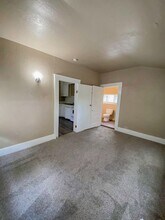 241 Post Ave in San Antonio, TX - Foto de edificio - Building Photo