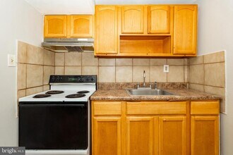 5763 Pemberton St in Philadelphia, PA - Building Photo - Building Photo