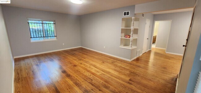 3009 Park Blvd in Oakland, CA - Building Photo - Building Photo