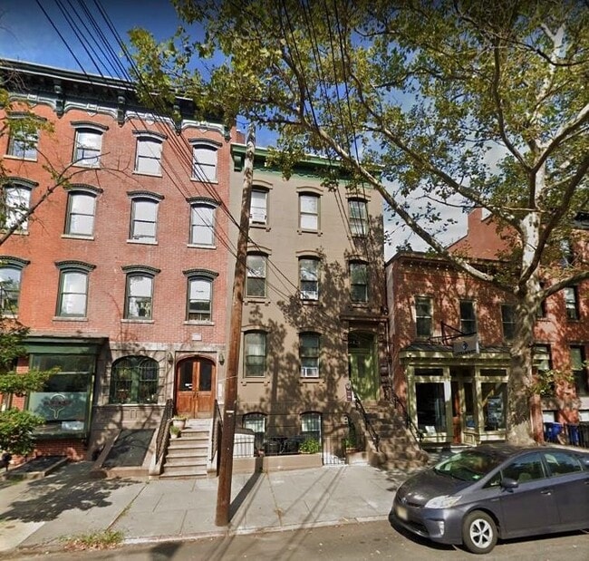 property at 613 Jersey Ave