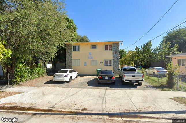 527 NW 11th Ave in Miami, FL - Building Photo