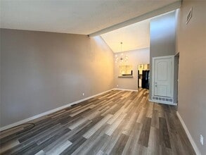 1110 Lynn St in Weatherford, TX - Building Photo - Building Photo