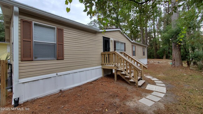 property at 1718 Wright Ave