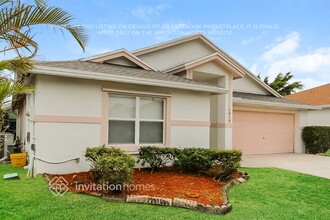 1010 Cape Cod Terrace in Greenacres, FL - Building Photo - Building Photo