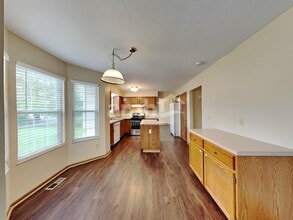 3437 Oak Bend Blvd in Canal Winchester, OH - Building Photo - Building Photo