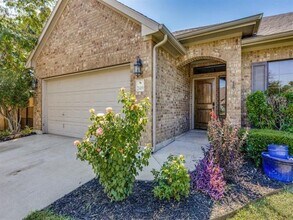 2609 Plains View Dr in Burleson, TX - Building Photo - Building Photo