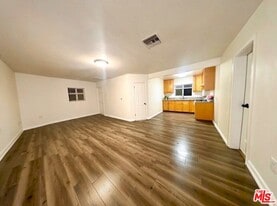 4343 4th St in Los Angeles, CA - Building Photo