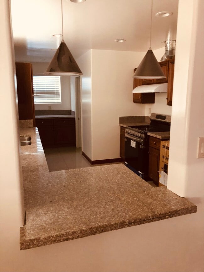property at 15109 Budlong Ave