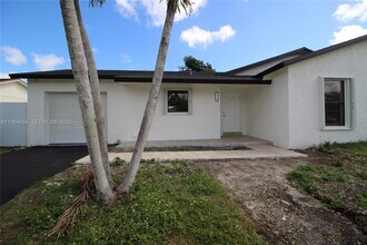 26165 SW 124th Ct in Homestead, FL - Foto de edificio - Building Photo