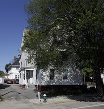 839 Elmwood Ave in Providence, RI - Building Photo - Building Photo