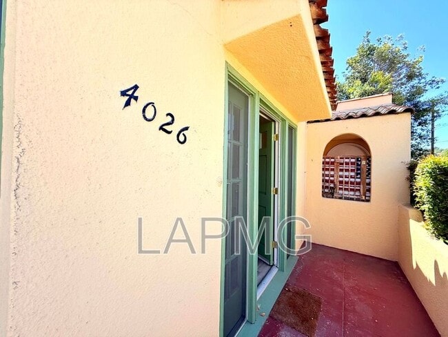 4024-4026 York Blvd in Los Angeles, CA - Building Photo - Building Photo