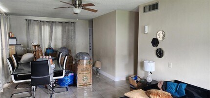 1400 NW 43 Terrace in Lauderhill, FL - Building Photo - Building Photo