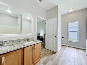 57 Renshaw Dr in Palm Coast, FL - Building Photo - Building Photo