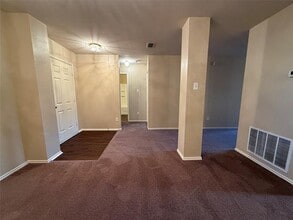 1028 Wild Horse Way in Lancaster, TX - Building Photo - Building Photo