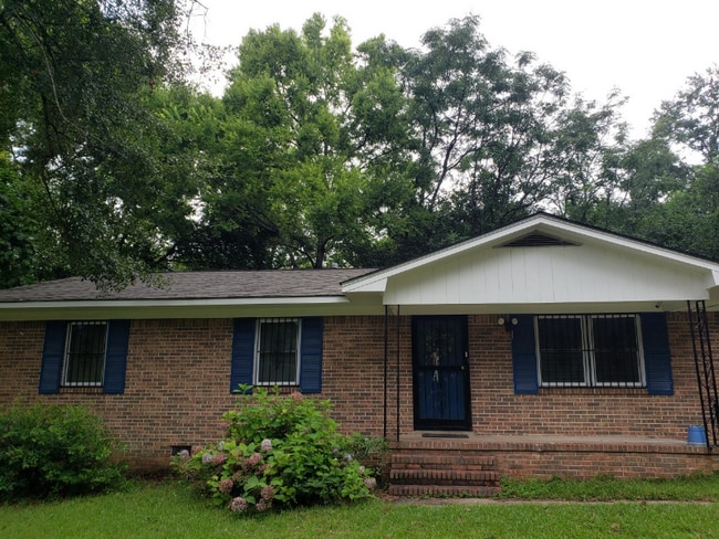 property at 1602 Ashdale Rd