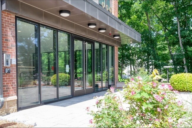 property at 999 Hancock St