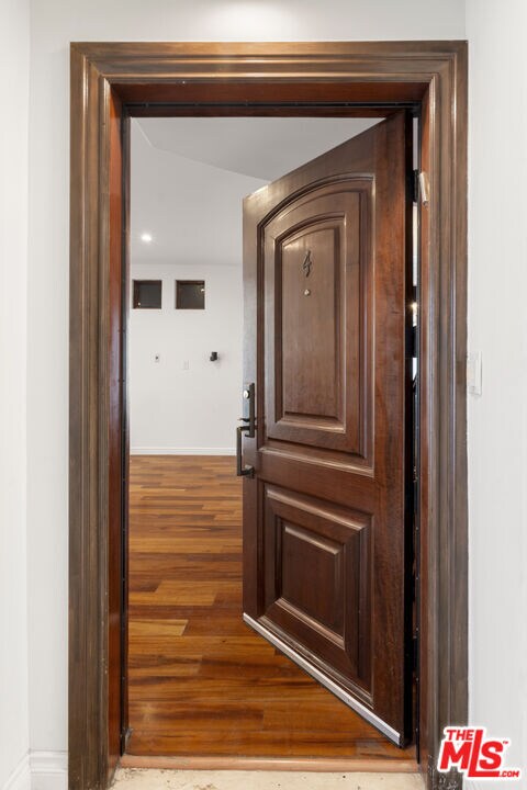 744 N Alfred St in West Hollywood, CA - Building Photo - Building Photo