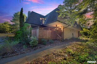 120 Finley Forest Dr in Chapel Hill, NC - Building Photo