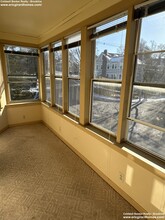 72 Upland Rd, Unit 4 BED CLEANNN in Belmont, MA - Foto de edificio - Building Photo