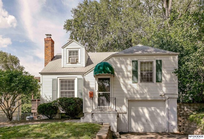 5220 Mason St in Omaha, NE - Building Photo - Building Photo